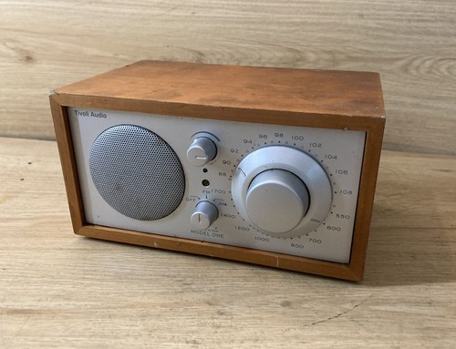 Tivoli audio - audio, kloss)