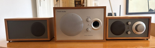 Tivoli audio model - model, am/fm