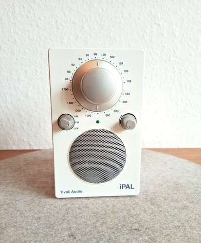 Tivoli audio ipal radio weiss - tivoli,